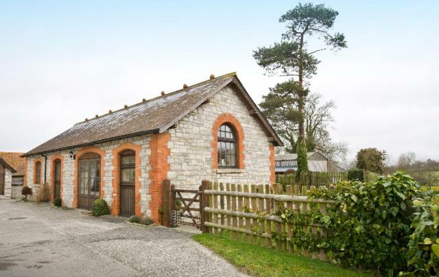 The Stables Villa South Barrow Bagian luar foto
